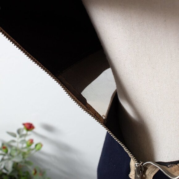 Bailey 44 Middle Linebacker Mid Mesh Dress - Picture 5 of 9